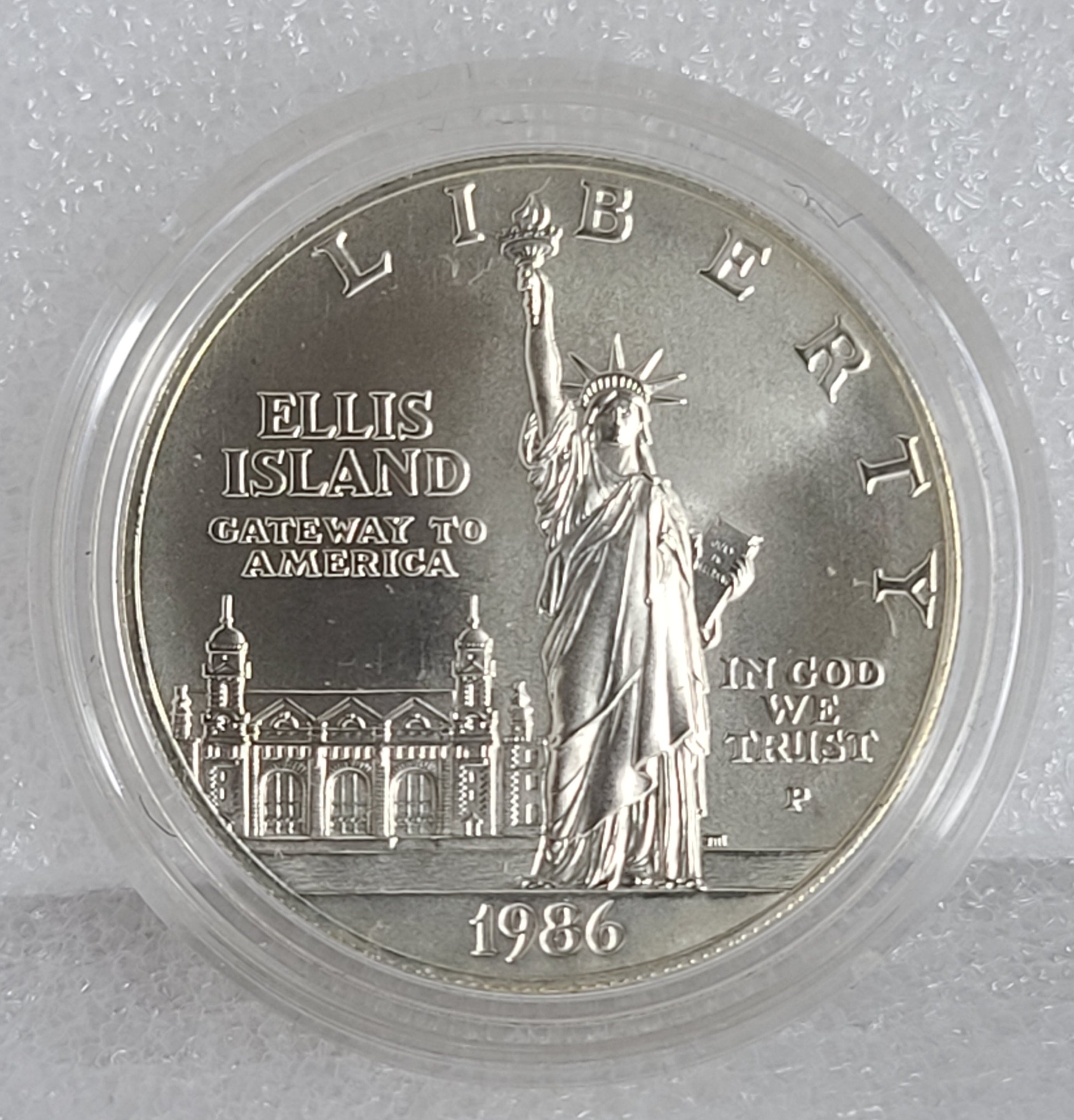 1986 us Liberty Ellis Island One Dollar Silver Proof Commemorative Coin $1