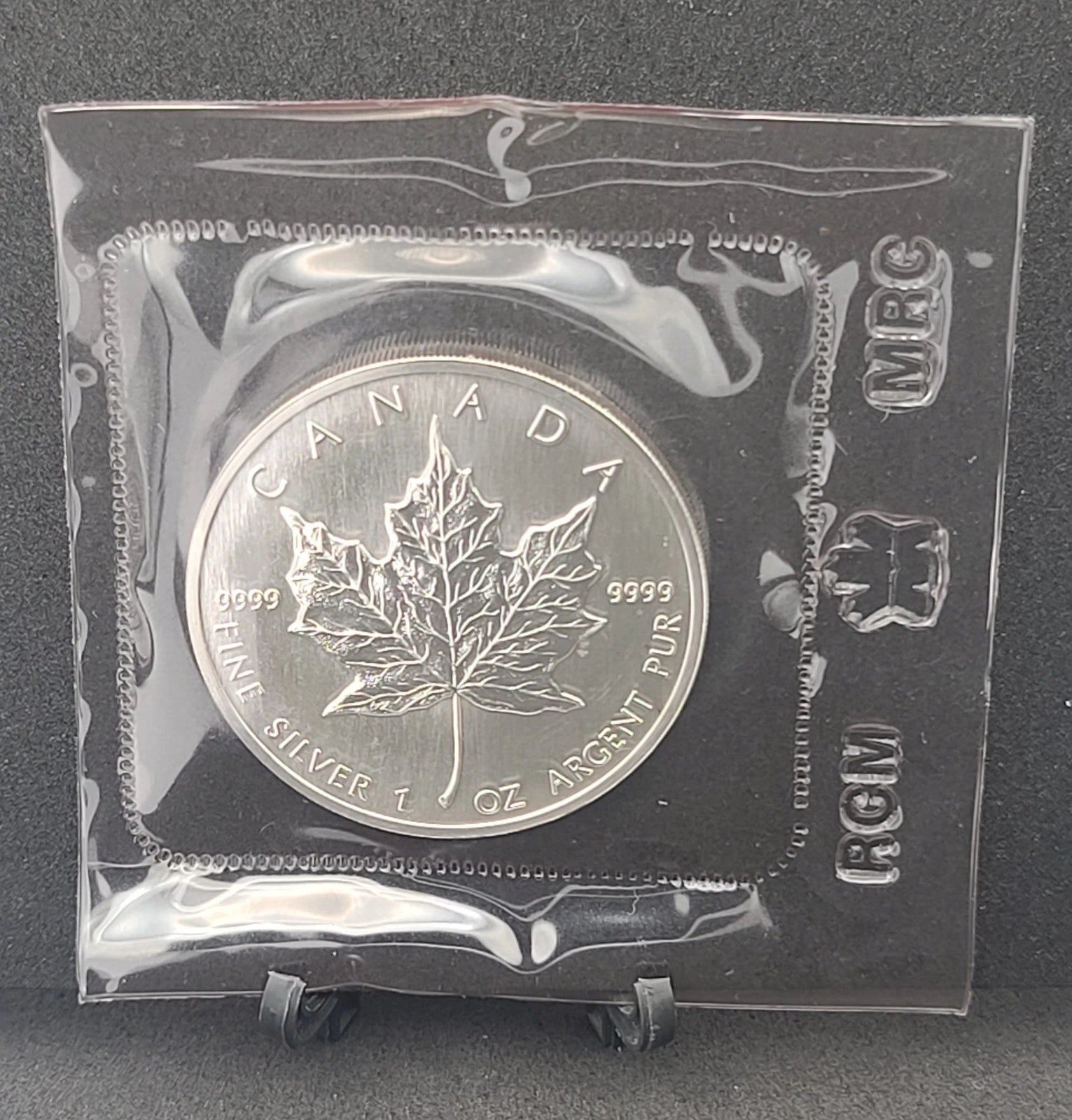 1989 1 oz Canadian Silver Maple Leaf $5 Coin .9999 Fine Silver